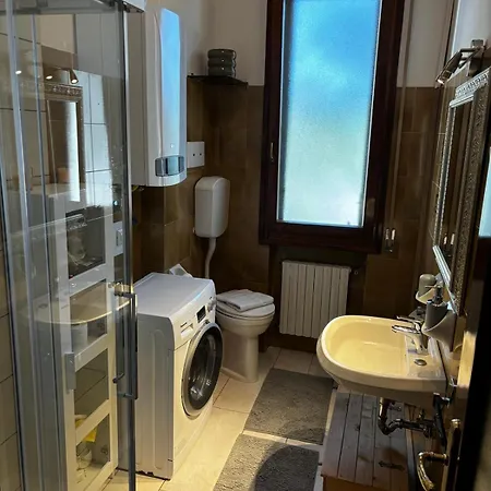 Apartment Demode *
